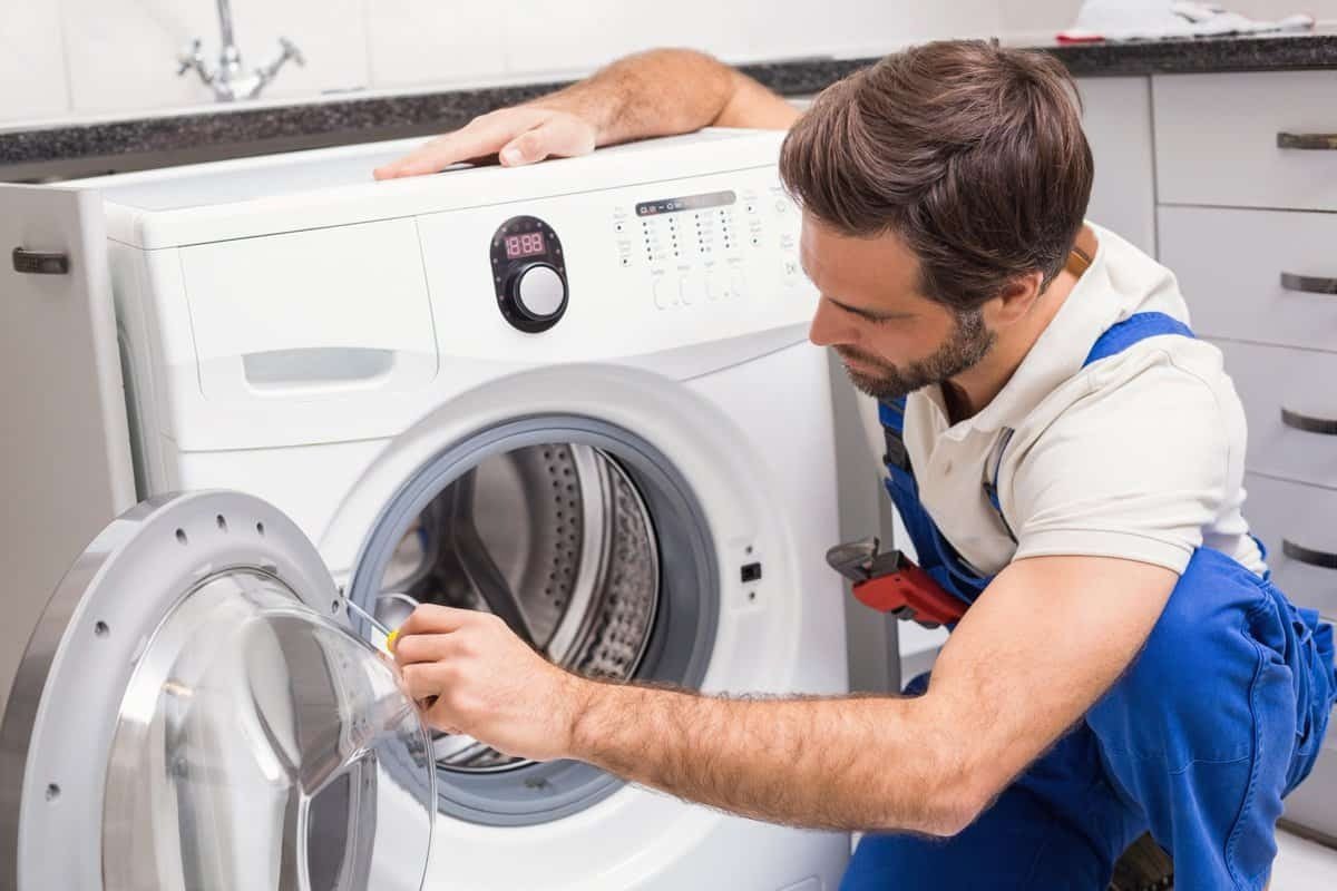 LG Washing machine repair service in Dubai