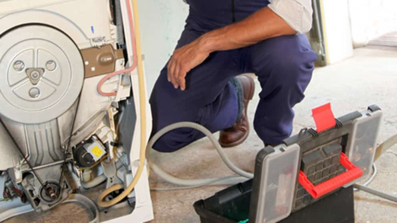 What Are the Key Features to Look for in an Appliances AMC Service?