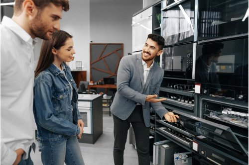 Why Is Customer Support Important When Buying from Samsung Refrigerator Suppliers?