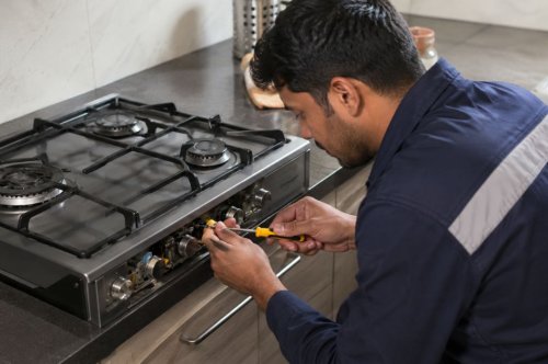 Gas Cooker Not Igniting? Here’s What Most Dubai Households Overlook