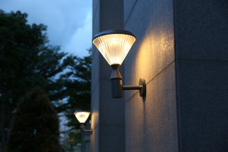 Solar Wall Light VG-WLT20608R